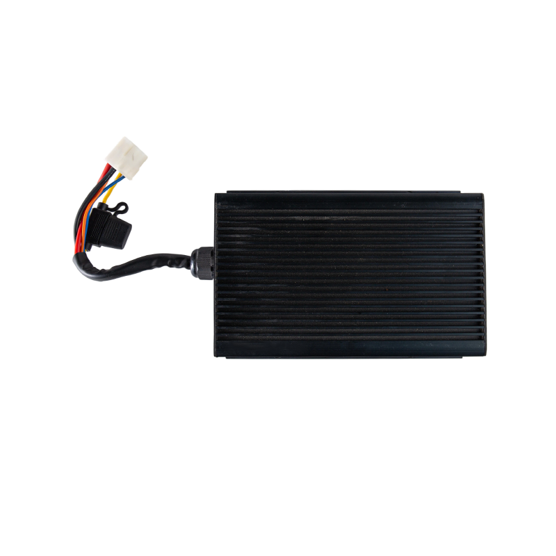 High Efficiency Stabilis Output IP65 Dustproof Oil Repugnans DC48V Lata Input Forklift Vehiculum DC-DC Voltage Step Down Module